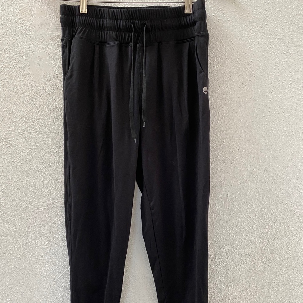 Senita joggers size: Xs